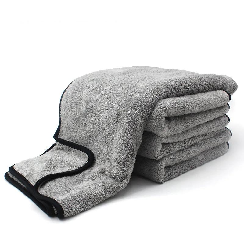 Close up of the thick Microfiber Cloths for Cars fabric.