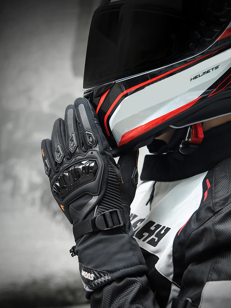 Adjustable Wrist Strap Fit Pair of waterproof mens motorcycle gloves with adjustable wrist straps