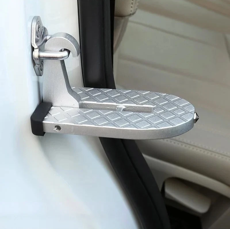 Car Door Step: Foldable Latch Hook for Easy Roof Rack Access Car Door Step: Foldable Latch Hook for Easy Roof Rack Access
