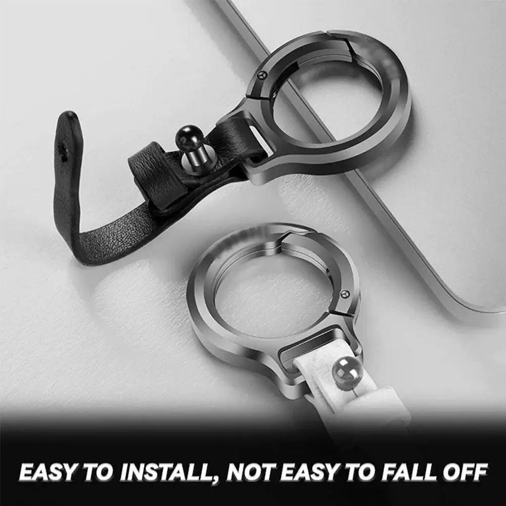 Swivel Clasp Detail 360 degree swivel clasp and metal ring on key chain leather accessory